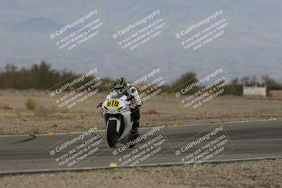 media/Jan-20-2024-CVMA (Sat) [[ddb8bc1f3d]]/Race 10 Amateur Supersport Middleweight/